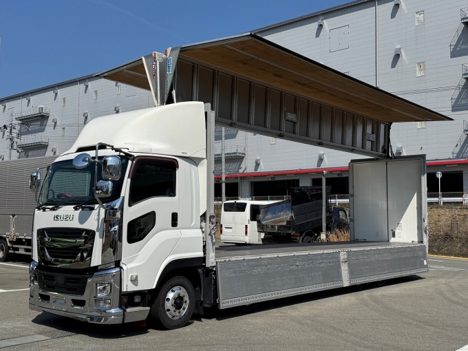 ��Ǽ�������դ�����ӥ�ȥ��󥸥�򴹺Ѥߡ�