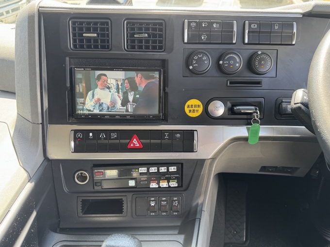 �����㾲�����󥰡��ϥ��롼�ա�AT�֡�